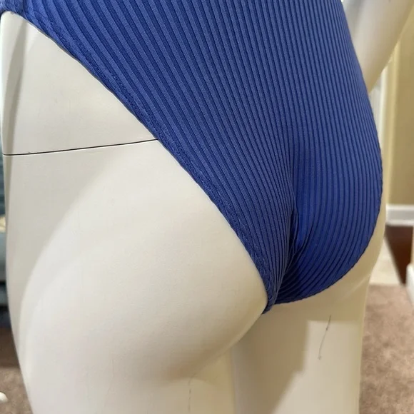 Forever 21 lavender/sky blue tank bodysuit with tie halter neck, size medium - Picture 6 of 8